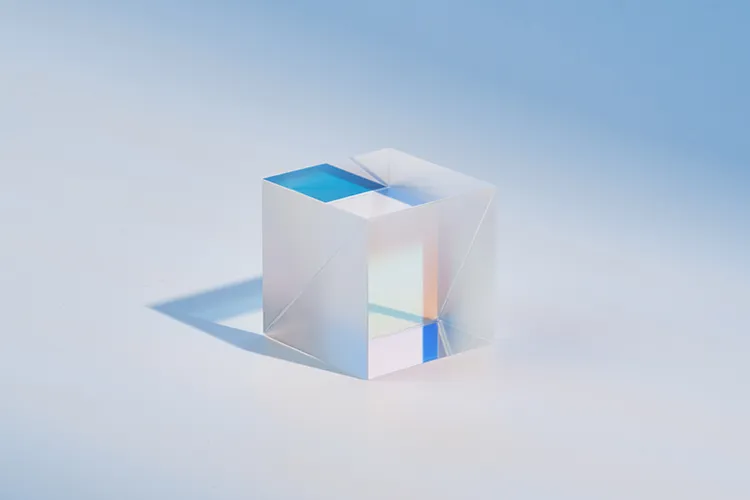 ML Photonic - Optical Components - Prisms